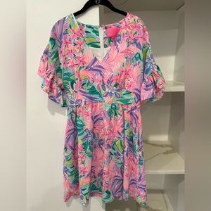 Bright and floral darling Lilly Pulitzer dress